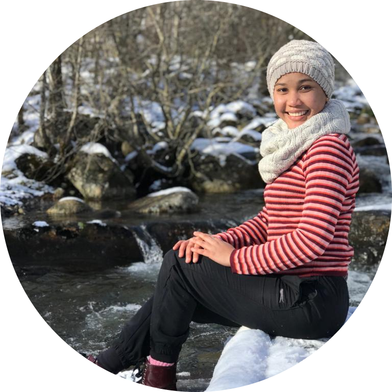 Go to the profile of Yasmireilda Richard