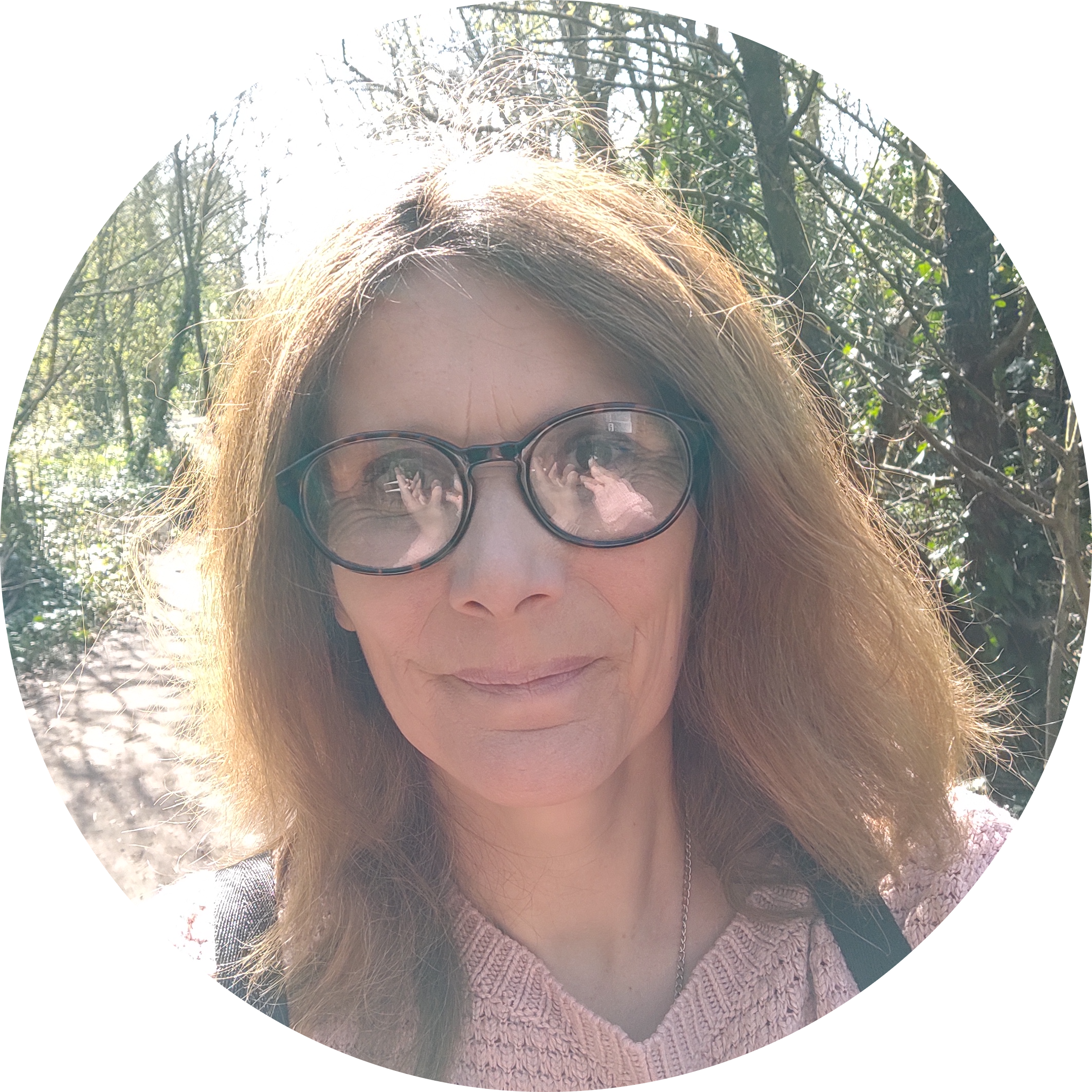 Go to the profile of Liz Hughes