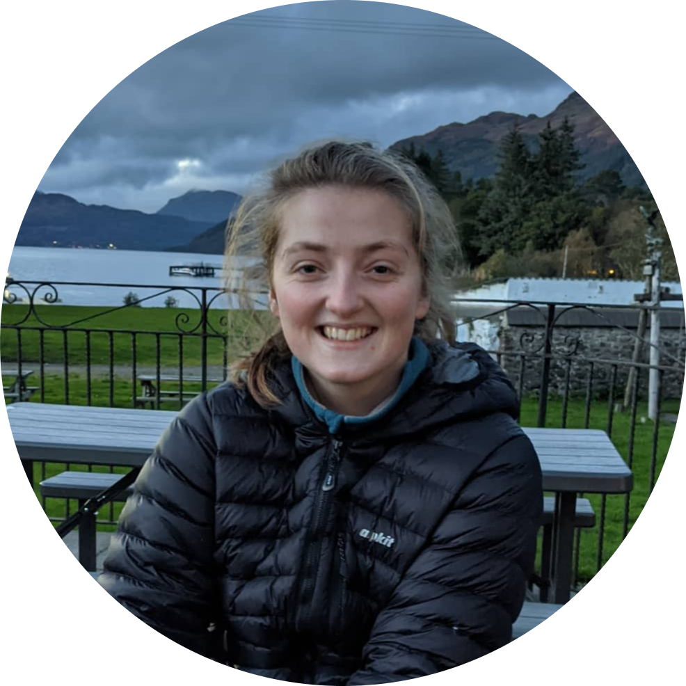 Go to the profile of Laura