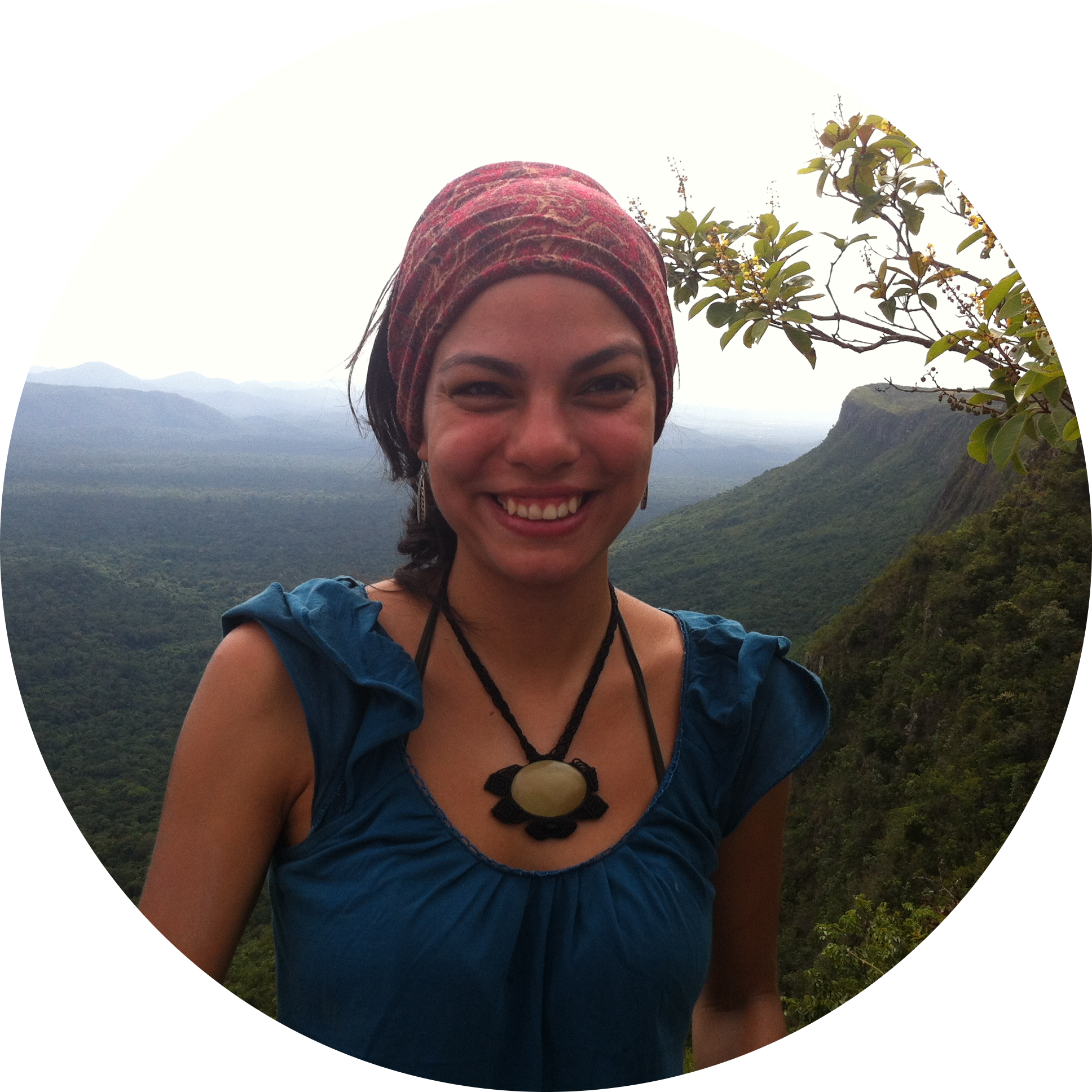 Go to the profile of Lucy Perera-Romero