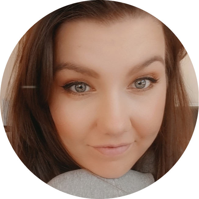 Go to the profile of Rebecca Easter