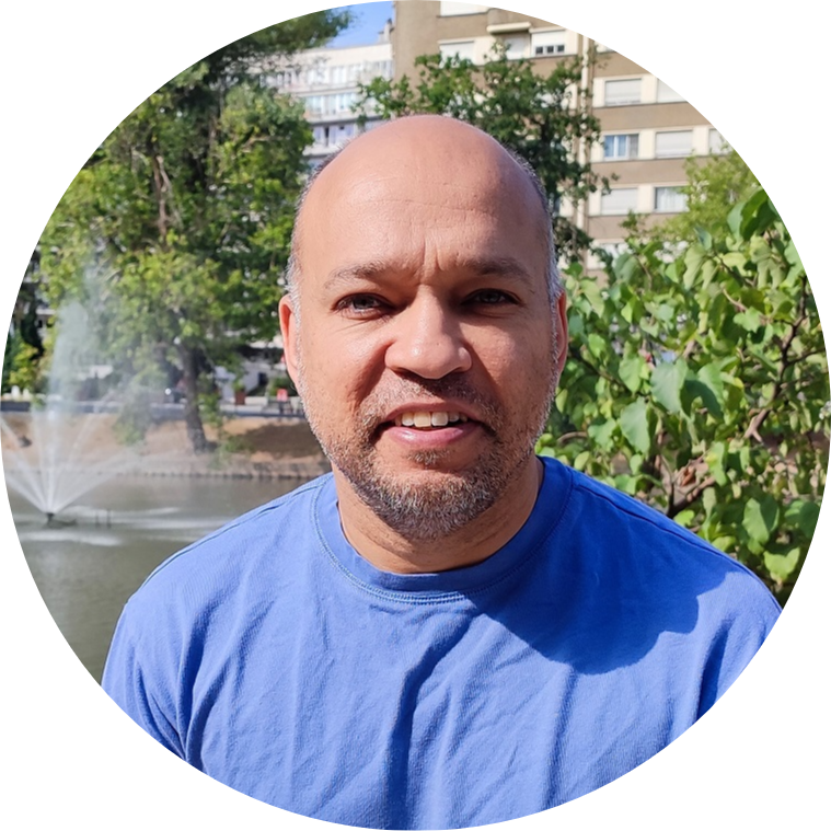 Go to the profile of Felipe Ennes Silva