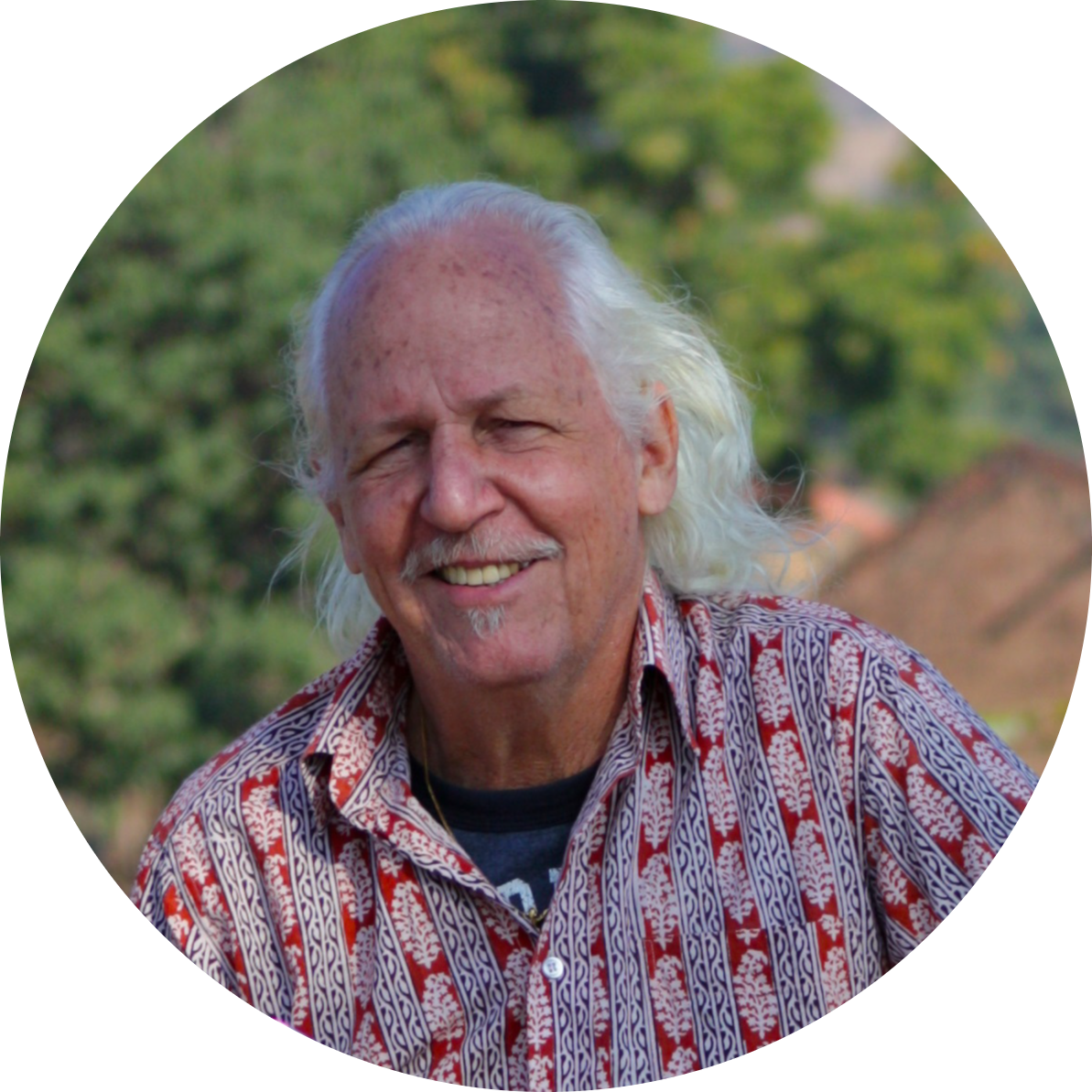 Go to the profile of Romulus Whitaker