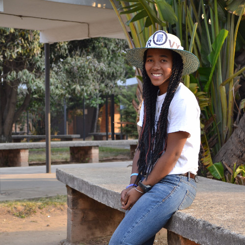 Go to the profile of Natacha Andrianirina