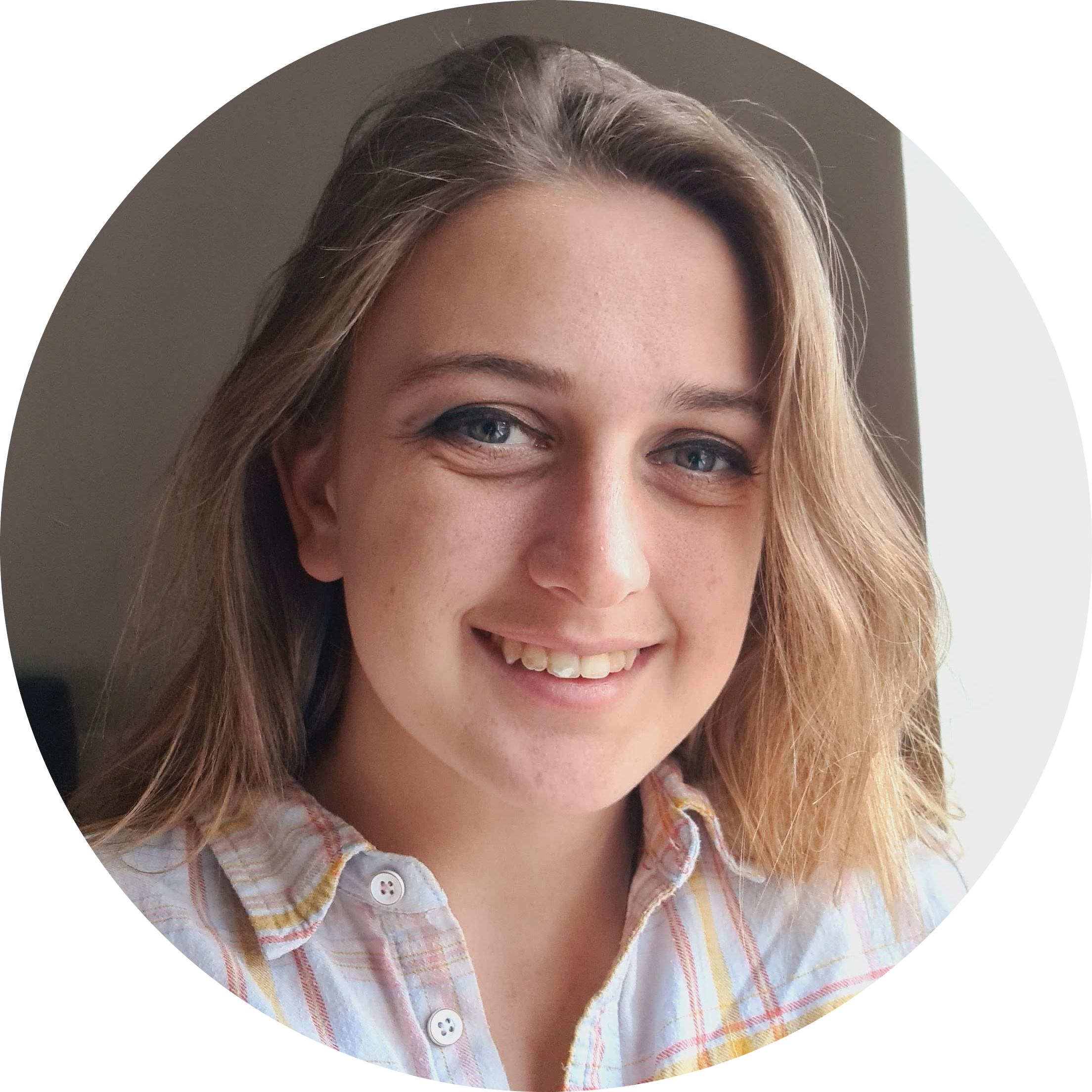 Go to the profile of Alice May Smith