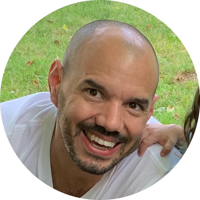 Go to the profile of Luis Torres