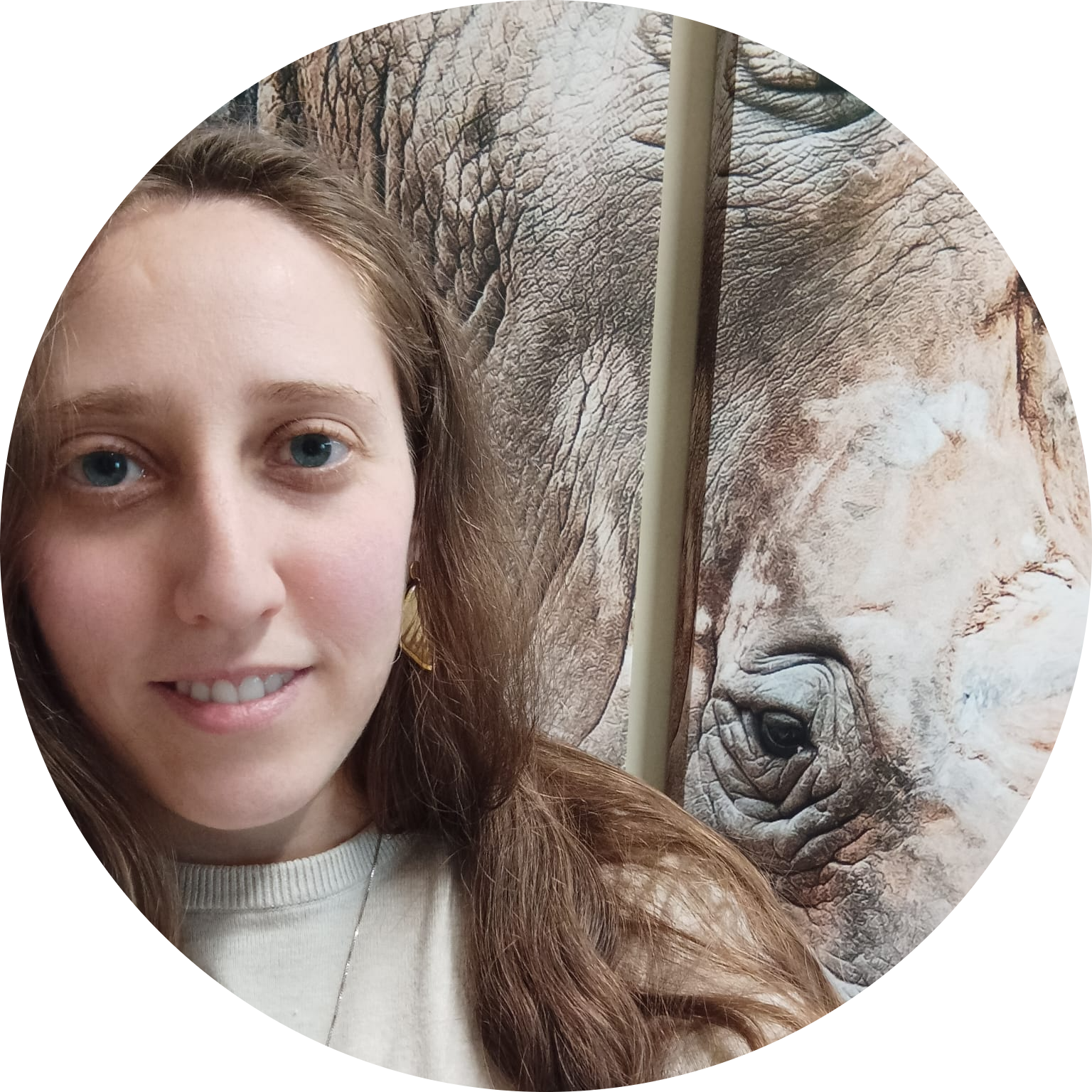 Go to the profile of Elena