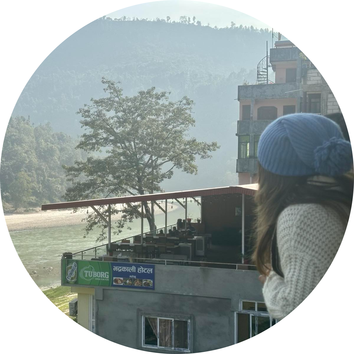 Go to the profile of Shin Poe Ei DarLi