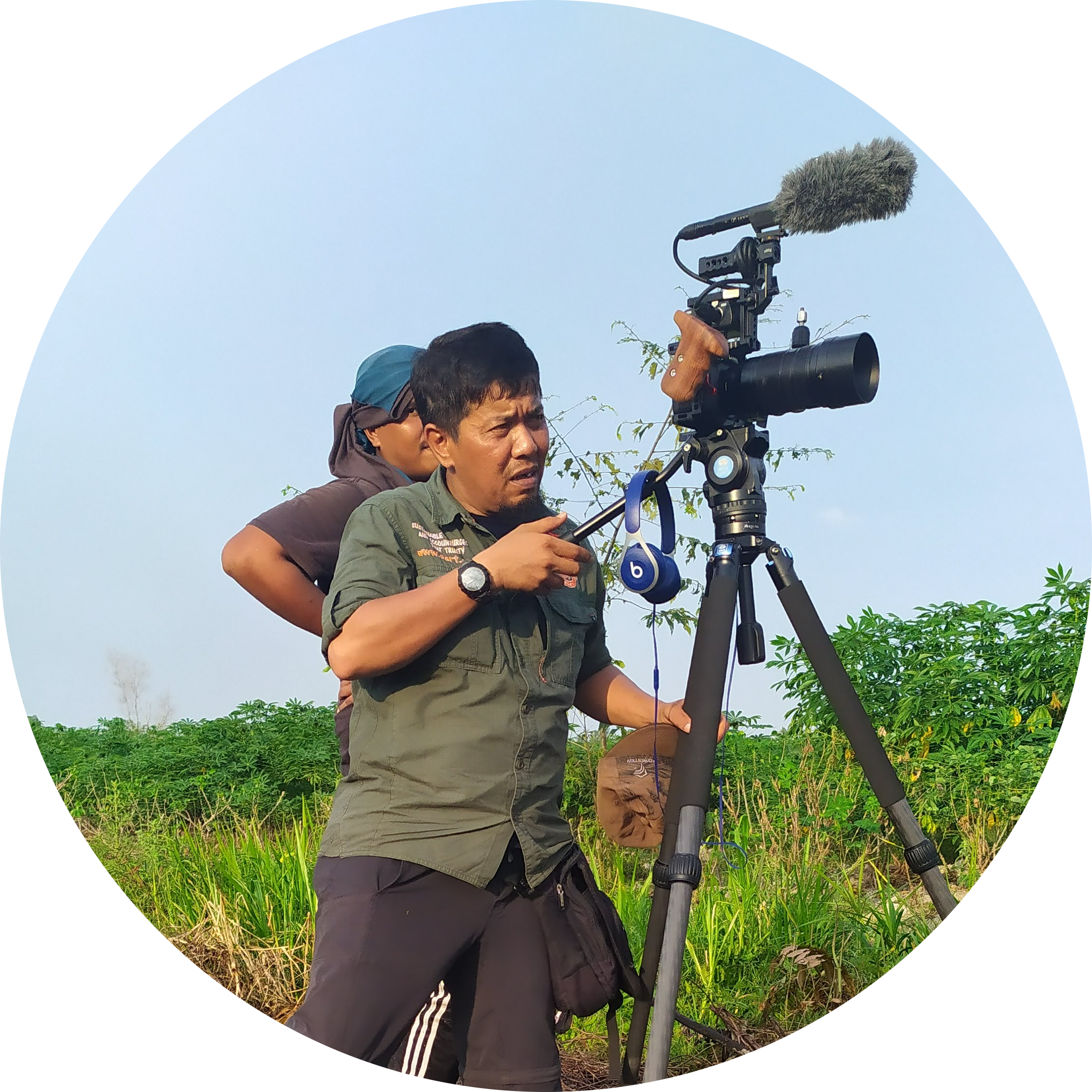 Go to the profile of Rudi Hidayat