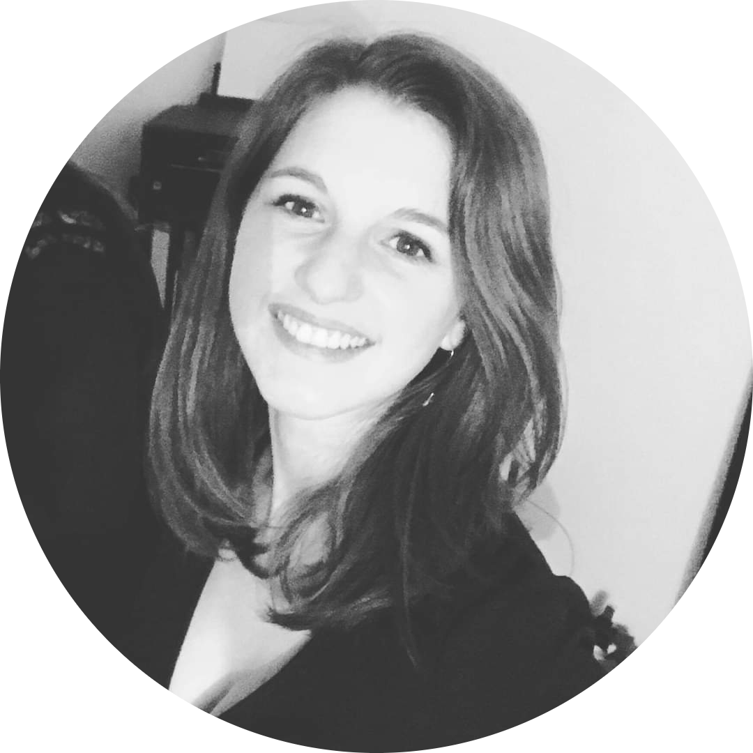 Go to the profile of Camille